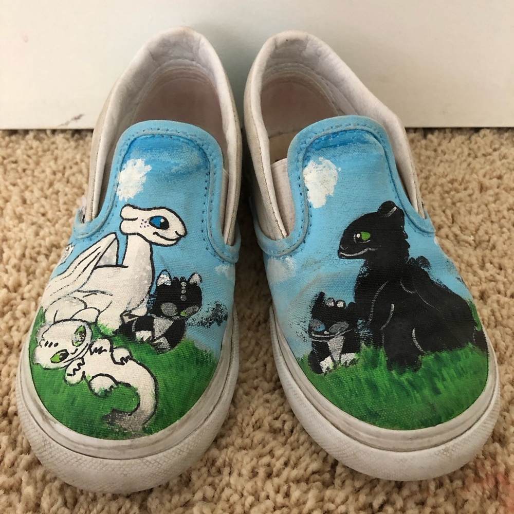 How To Train Your Dragon Kids Vans Shoes (Size 10C)